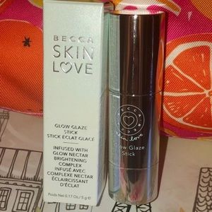 🛍 BNIB Becca Glow Stick HIGHLIGHTER💕
